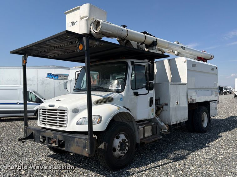 2014 Freightliner Business Class M2 forestry bucket truck