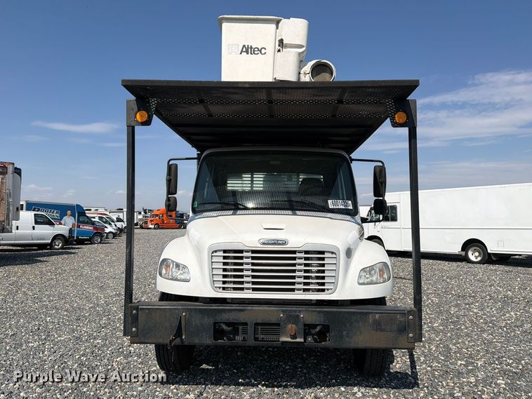 image for item YA4106 2014 Freightliner Business Class M2 forestry bucket truck