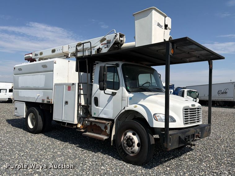 image for item YA4106 2014 Freightliner Business Class M2 forestry bucket truck