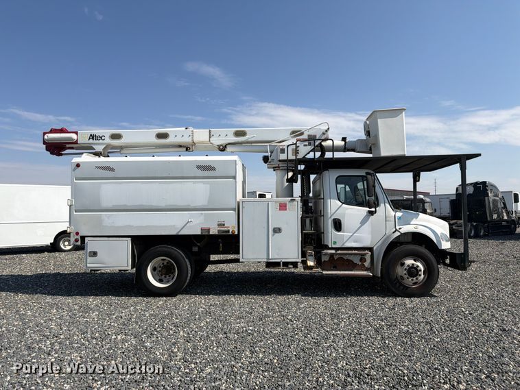 image for item YA4106 2014 Freightliner Business Class M2 forestry bucket truck
