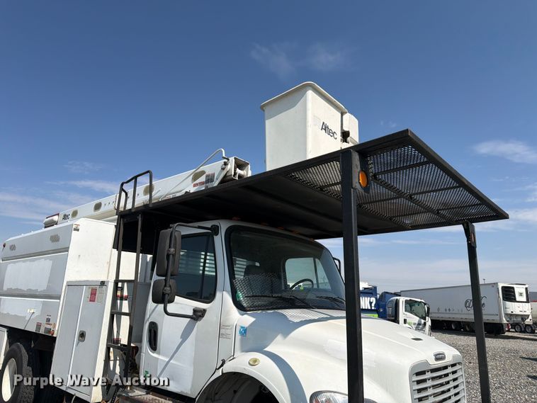 image for item YA4106 2014 Freightliner Business Class M2 forestry bucket truck