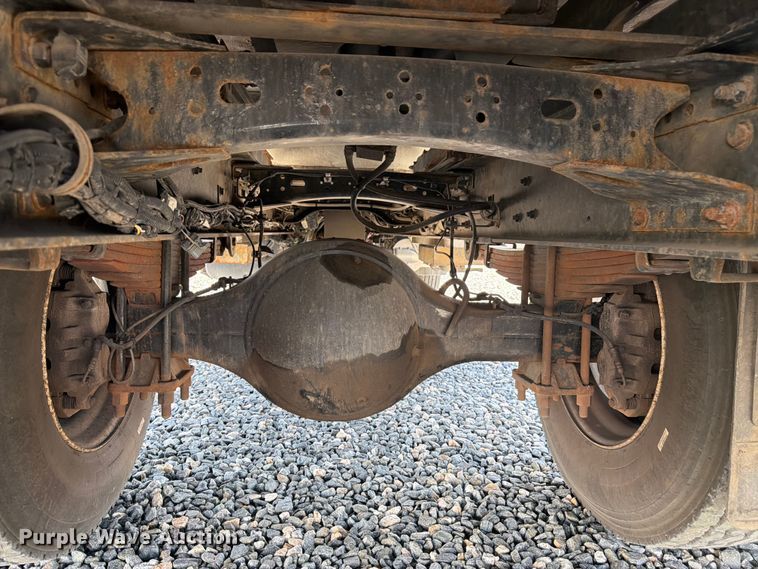 image for item YA4106 2014 Freightliner Business Class M2 forestry bucket truck