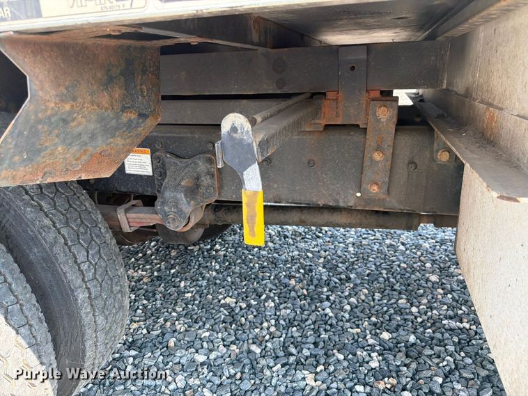 image for item YA4106 2014 Freightliner Business Class M2 forestry bucket truck