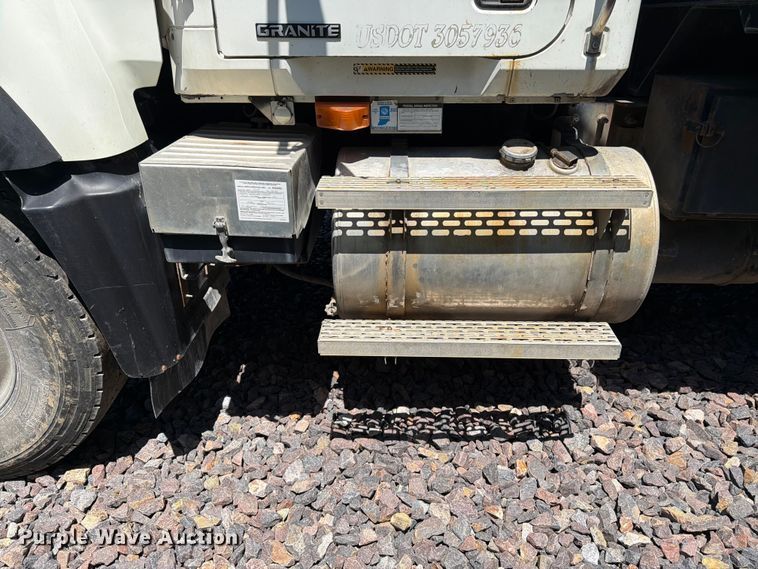 image for item YA4130 2004 Mack Granite CV713 dump truck