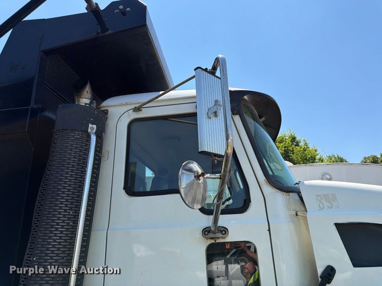 image for item YA4130 2004 Mack Granite CV713 dump truck