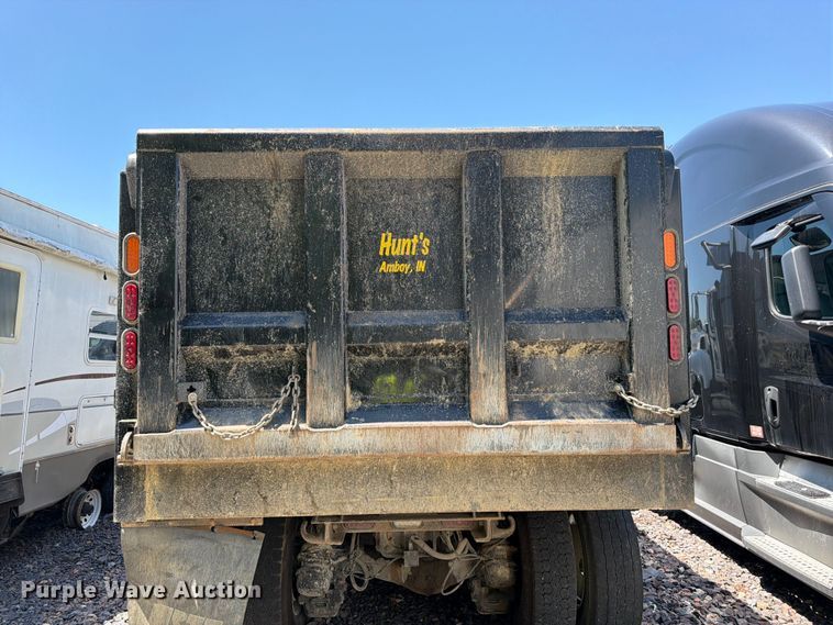 image for item YA4130 2004 Mack Granite CV713 dump truck