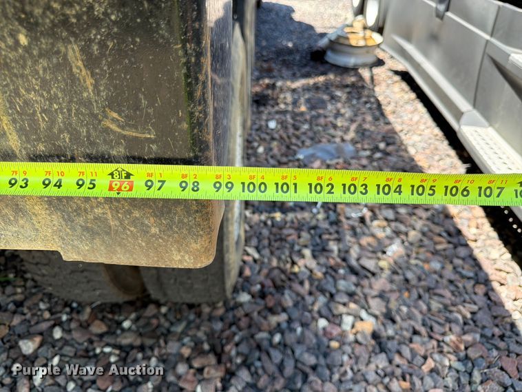 image for item YA4130 2004 Mack Granite CV713 dump truck