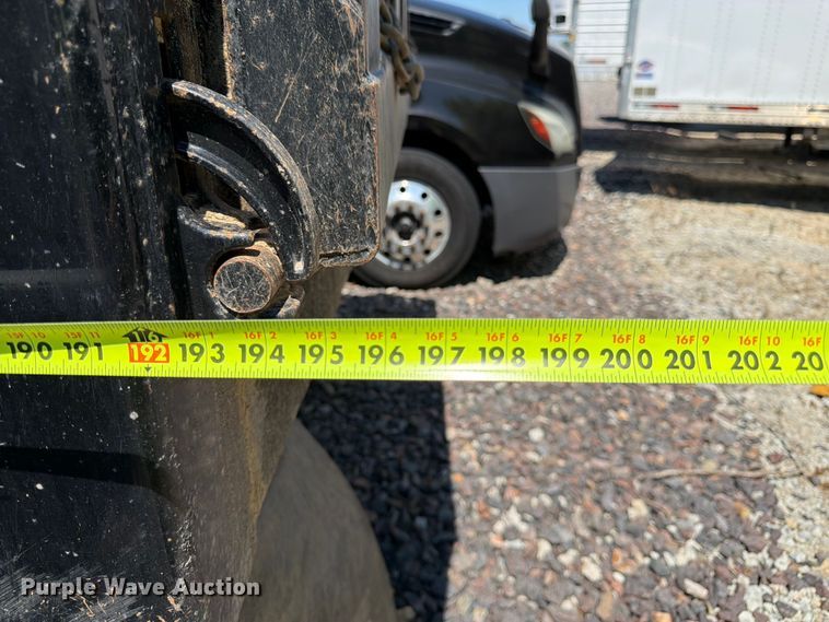 image for item YA4130 2004 Mack Granite CV713 dump truck
