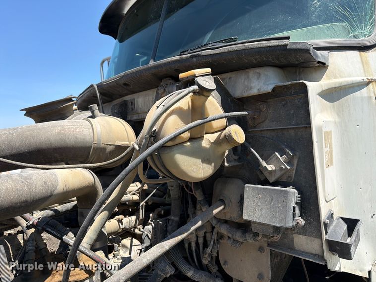 image for item YA4130 2004 Mack Granite CV713 dump truck