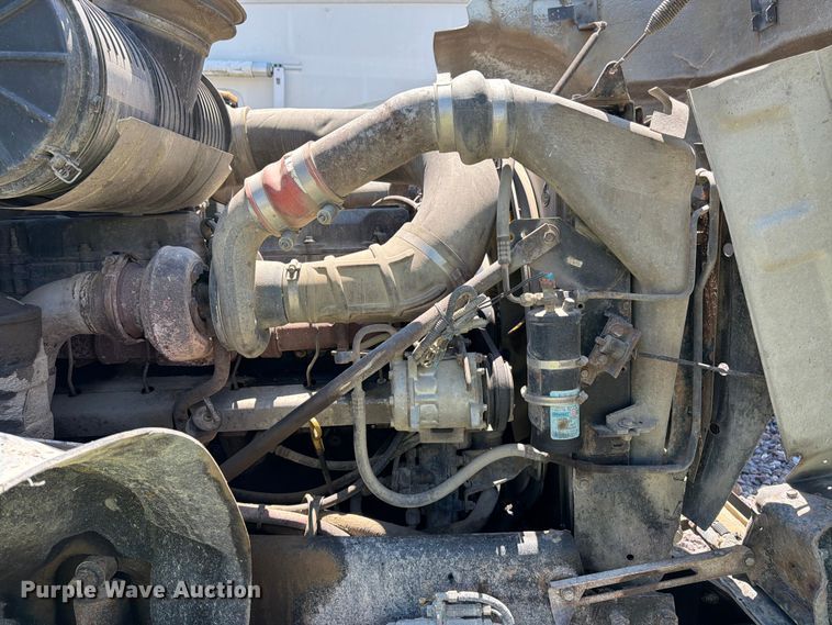 image for item YA4130 2004 Mack Granite CV713 dump truck