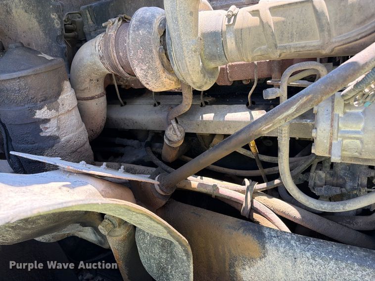 image for item YA4130 2004 Mack Granite CV713 dump truck