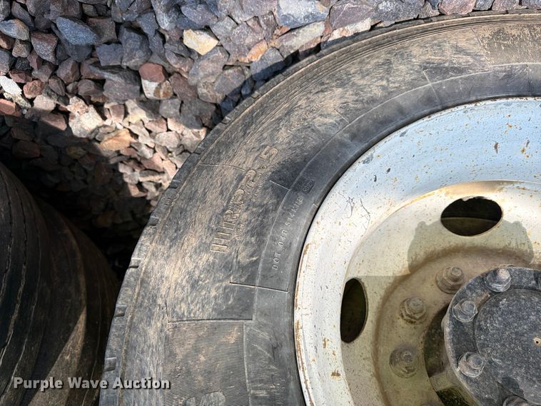 image for item YA4130 2004 Mack Granite CV713 dump truck