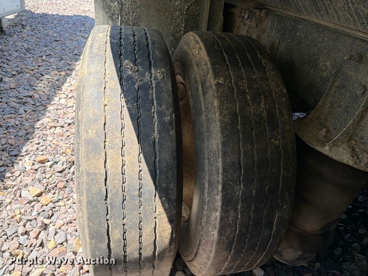 image for item YA4130 2004 Mack Granite CV713 dump truck