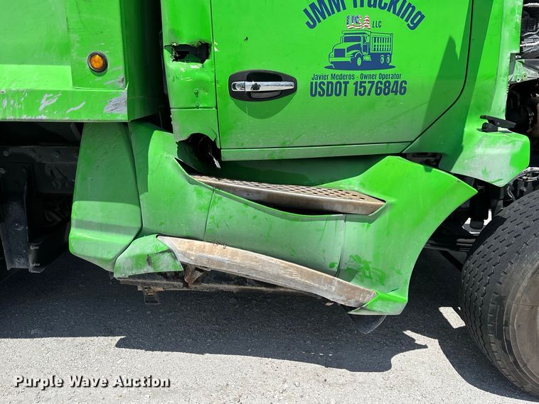 image for item YA4267 2016 Kenworth T680 dump truck