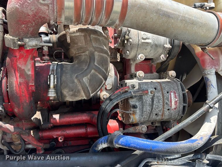 image for item YA4267 2016 Kenworth T680 dump truck