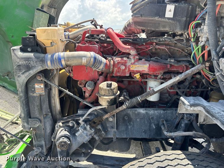 image for item YA4267 2016 Kenworth T680 dump truck