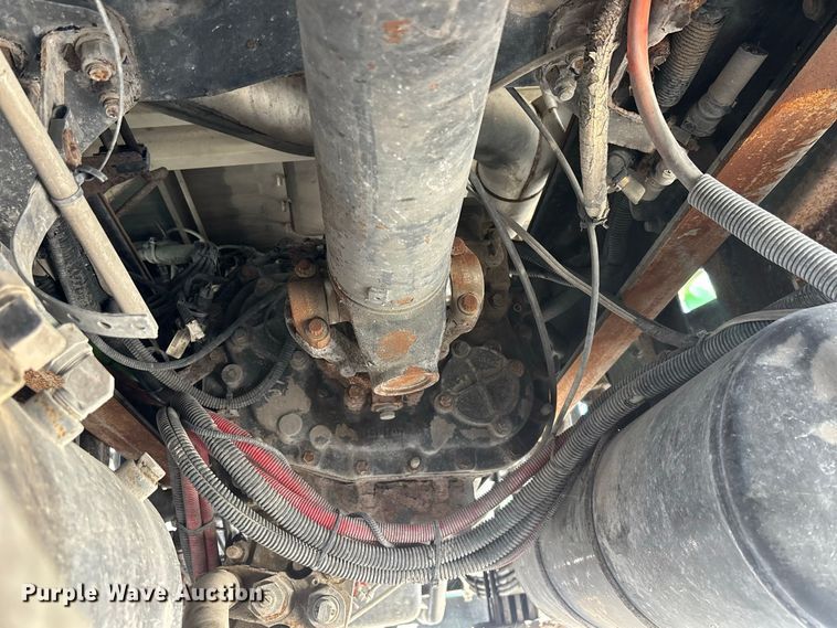 image for item YA4267 2016 Kenworth T680 dump truck