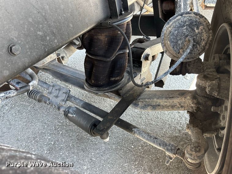 image for item YA4267 2016 Kenworth T680 dump truck