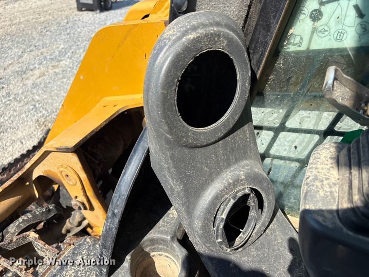 image for item YA4350 2022 Caterpillar 259D3 tracked skid steer loader