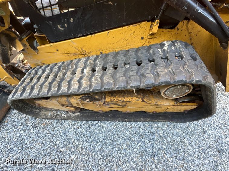 image for item YA4350 2022 Caterpillar 259D3 tracked skid steer loader