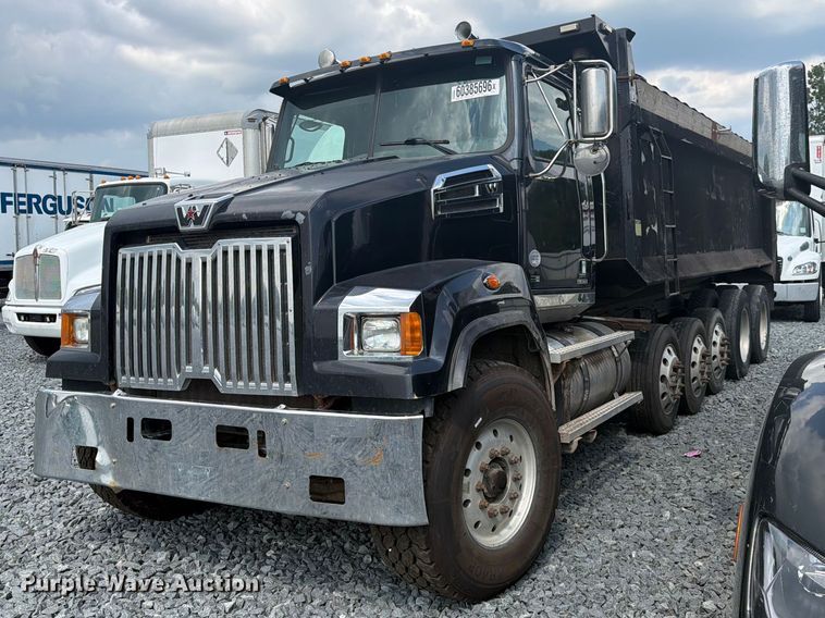 image for item YA4352 2014 Western Star 4700 dump truck