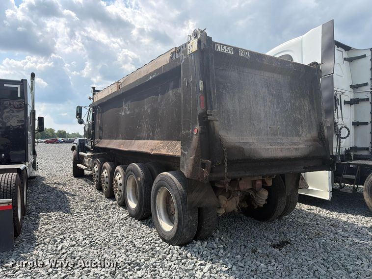 image for item YA4352 2014 Western Star 4700 dump truck
