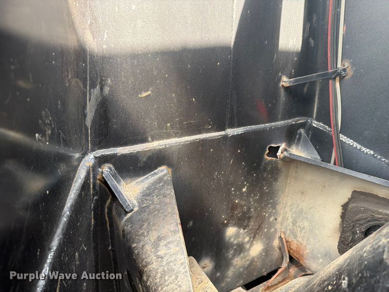 image for item YA4352 2014 Western Star 4700 dump truck