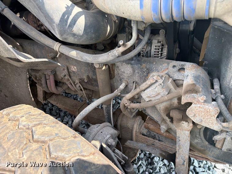 image for item YA4352 2014 Western Star 4700 dump truck