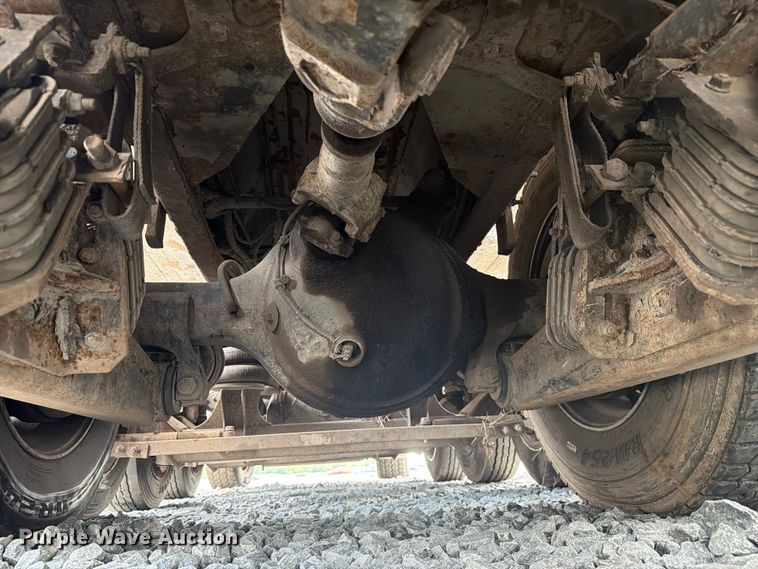 image for item YA4352 2014 Western Star 4700 dump truck
