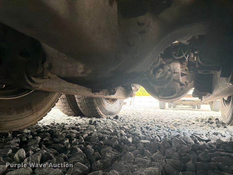 image for item YA4352 2014 Western Star 4700 dump truck