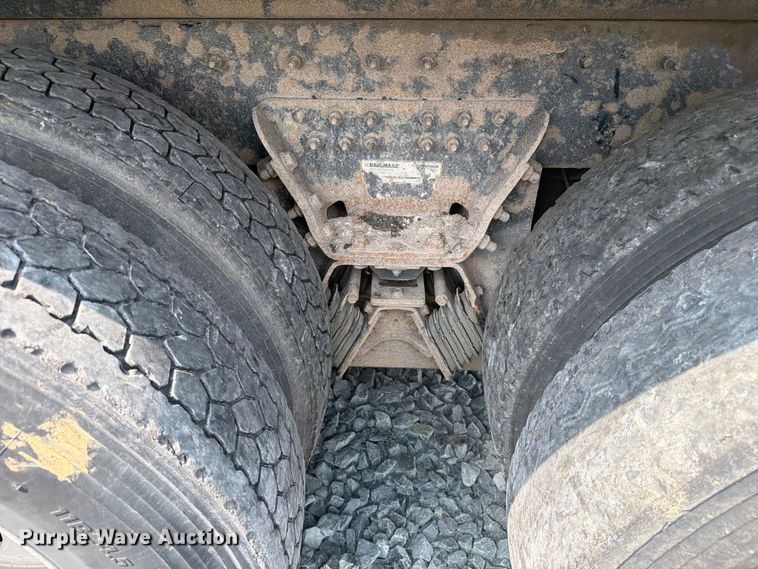 image for item YA4352 2014 Western Star 4700 dump truck