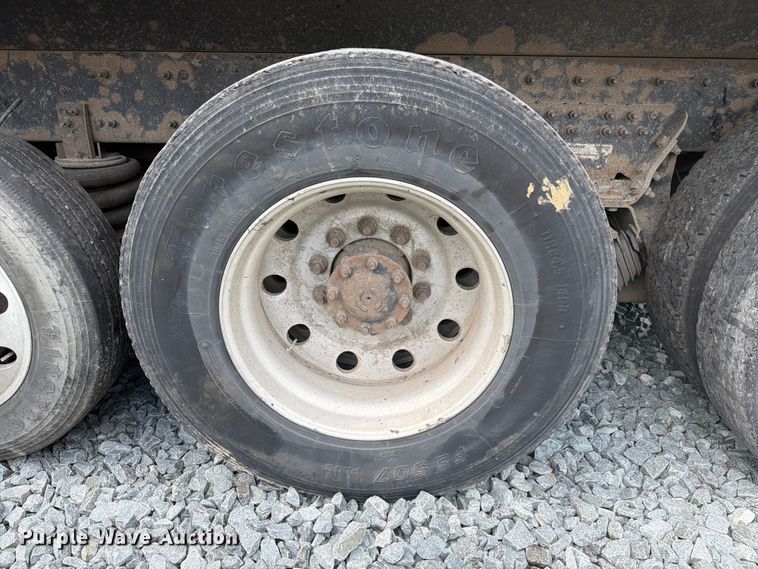 image for item YA4352 2014 Western Star 4700 dump truck