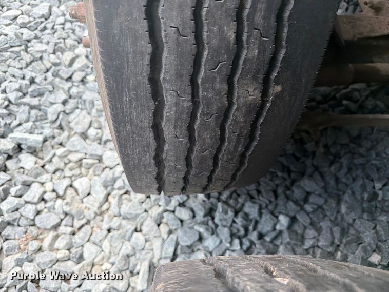 image for item YA4352 2014 Western Star 4700 dump truck