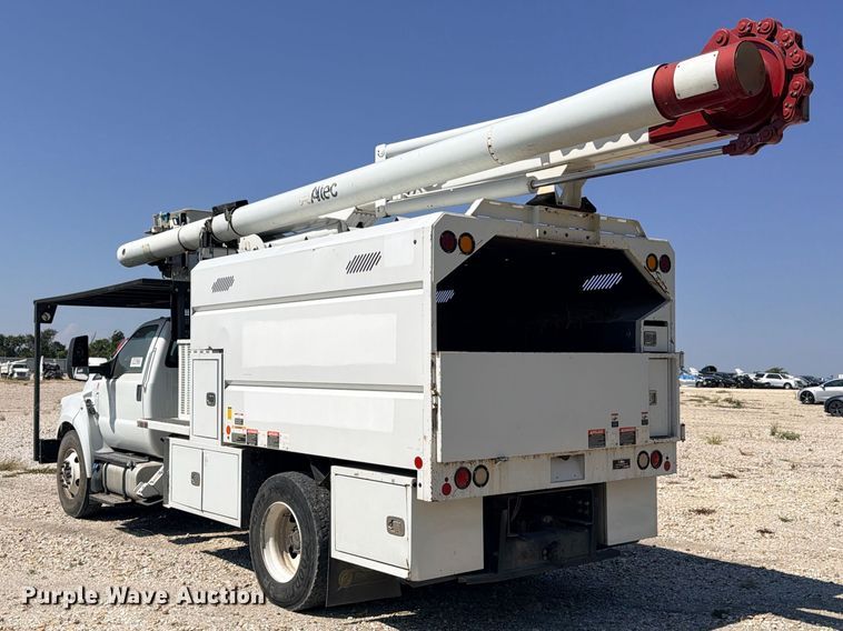 image for item YA4394 2016 Ford F750 Super Duty forestry bucket truck