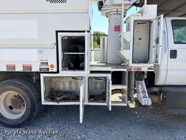 image for item YA4394 2016 Ford F750 Super Duty forestry bucket truck