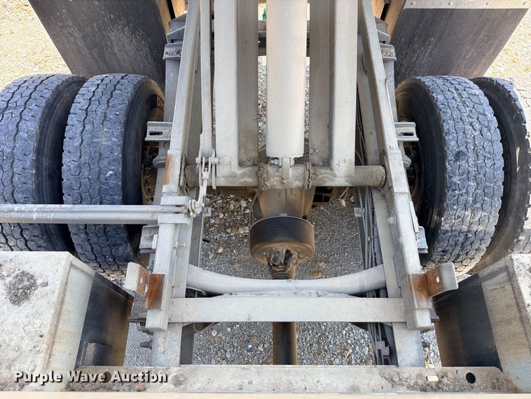 image for item YA4394 2016 Ford F750 Super Duty forestry bucket truck
