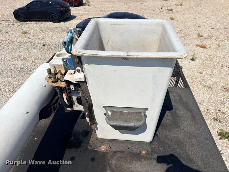 image for item YA4394 2016 Ford F750 Super Duty forestry bucket truck