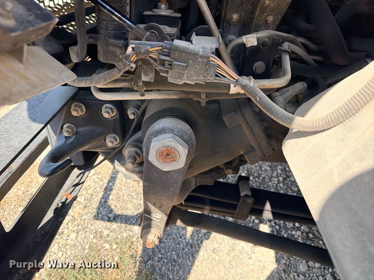 image for item YA4394 2016 Ford F750 Super Duty forestry bucket truck