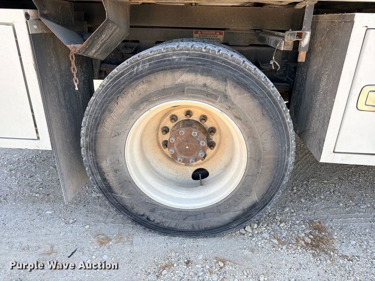 image for item YA4394 2016 Ford F750 Super Duty forestry bucket truck
