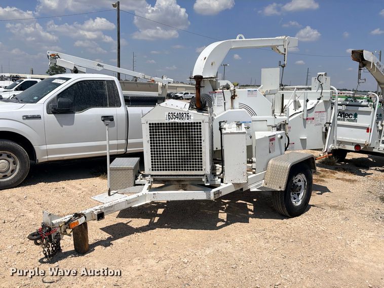 2019 Bandit 200UC wood chipper