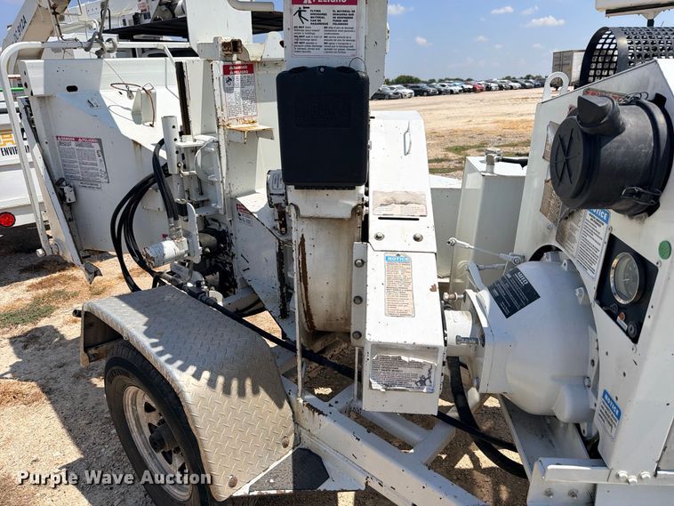 image for item YA4397 2019 Bandit 200UC wood chipper