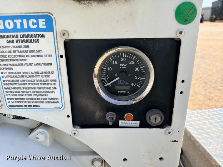 image for item YA4397 2019 Bandit 200UC wood chipper