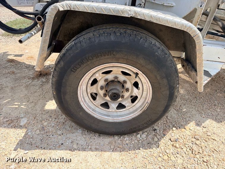 image for item YA4397 2019 Bandit 200UC wood chipper
