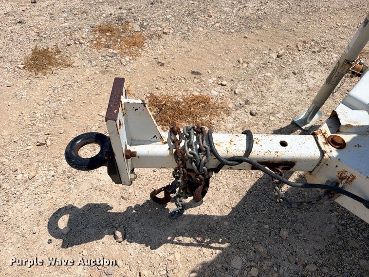 image for item YA4398 2012 Altec DC912A wood chipper