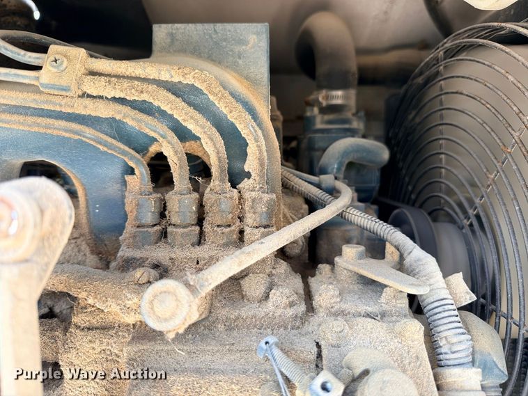 image for item YA4398 2012 Altec DC912A wood chipper