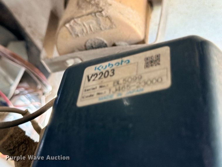 image for item YA4398 2012 Altec DC912A wood chipper