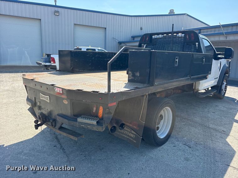 image for item YA4404 2019 Ford F550 Super Duty flatbed truck