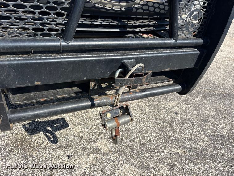 image for item YA4404 2019 Ford F550 Super Duty flatbed truck