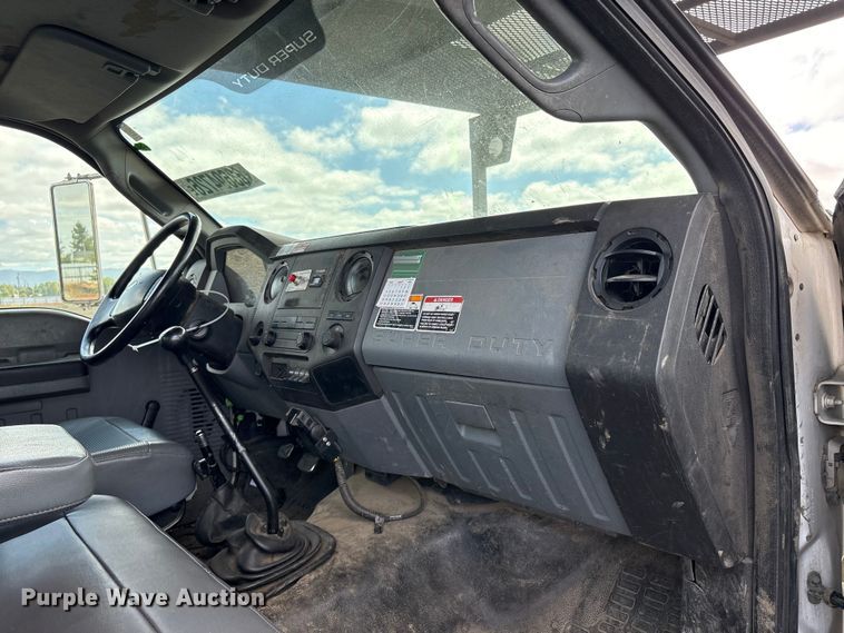 image for item YA4444 2015 Ford F750 forestry bucket truck