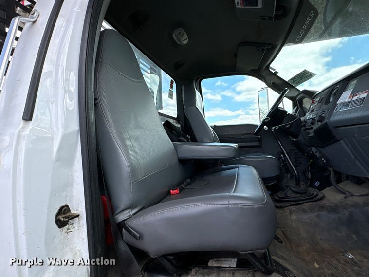 image for item YA4444 2015 Ford F750 forestry bucket truck